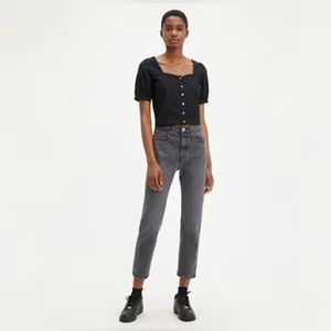 Brand New Levi’s Women’s Wedgie High Rise Straight Fit Jeans
